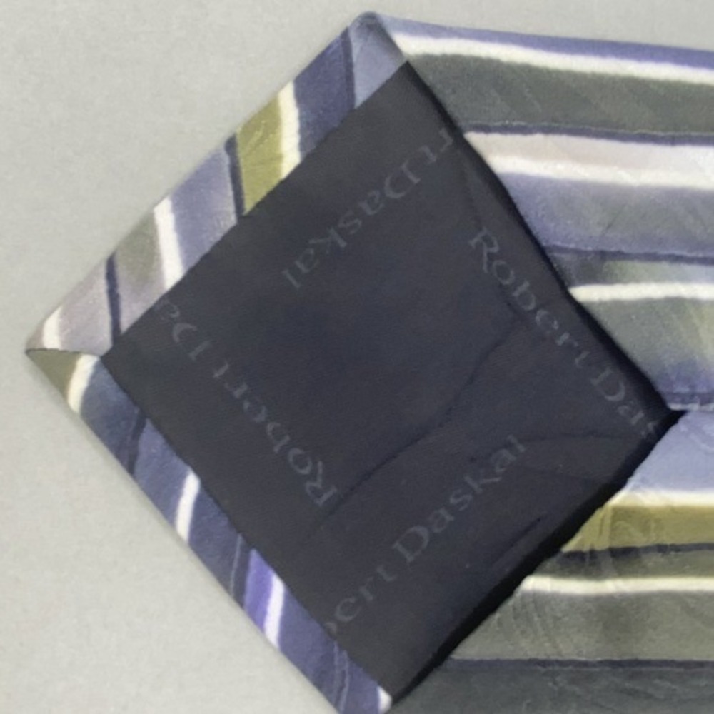 ROBERT DASKAL Mens 100% Silk Tie Blue Purple Green Striped Abstract Artsy 57.5x4 - Picture 6 of 7